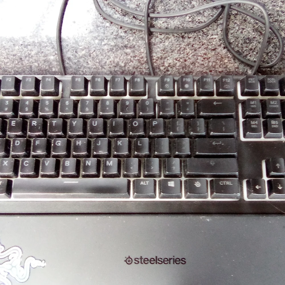 SteelSeries Black Wired Gaming Keyboard - Backlit Mechanical Style
